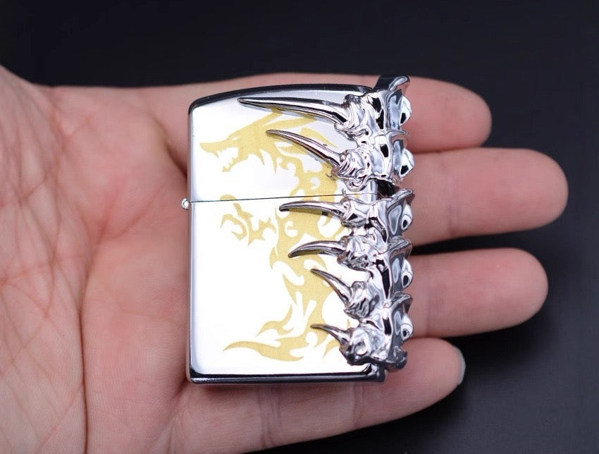 Dragon claw relief three-dimensional lighter